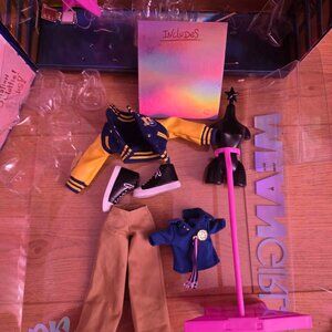 Bratz x Mean Girls Regina and Cady Boxes and Outfit